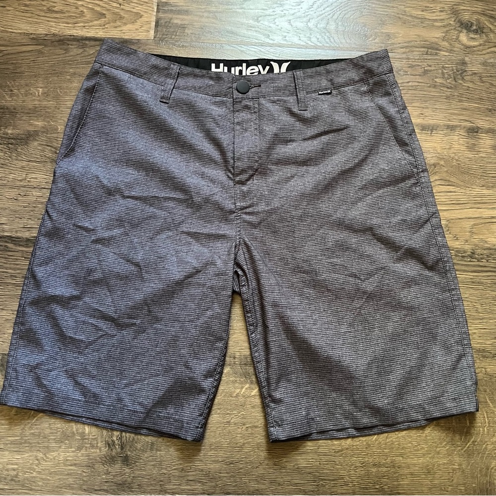 Hurley Gray and Black Striped Shorts Size 32